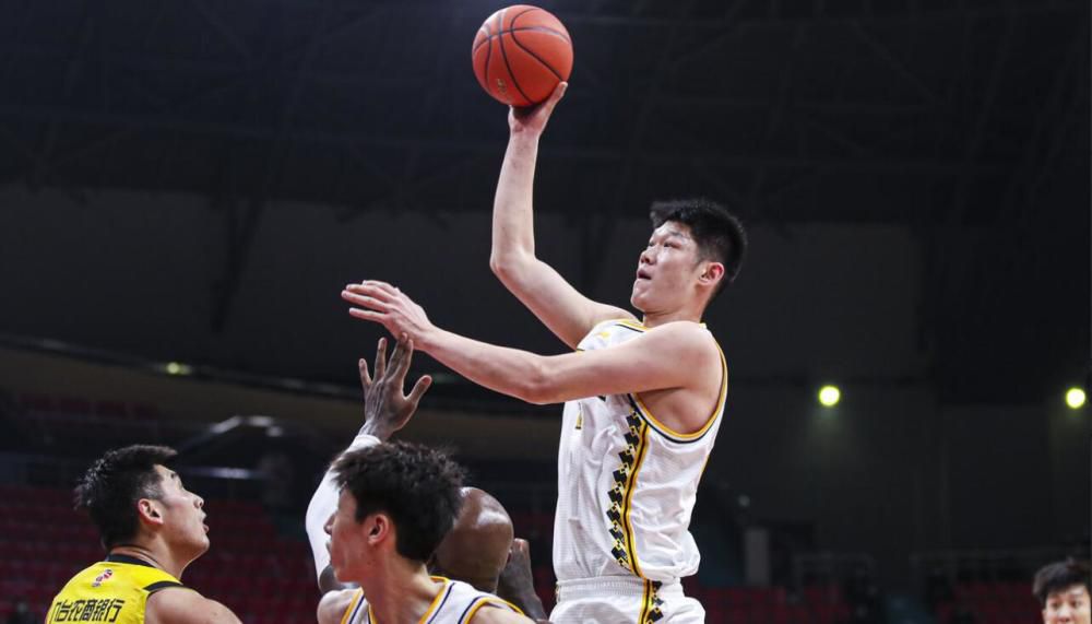 前瞻英超：曼城VS水晶宫时间：2023-12-16 23:00曼彻斯特城在上一场比赛中3-2击败了贝尔格莱德红星，球队近期取得2连胜。